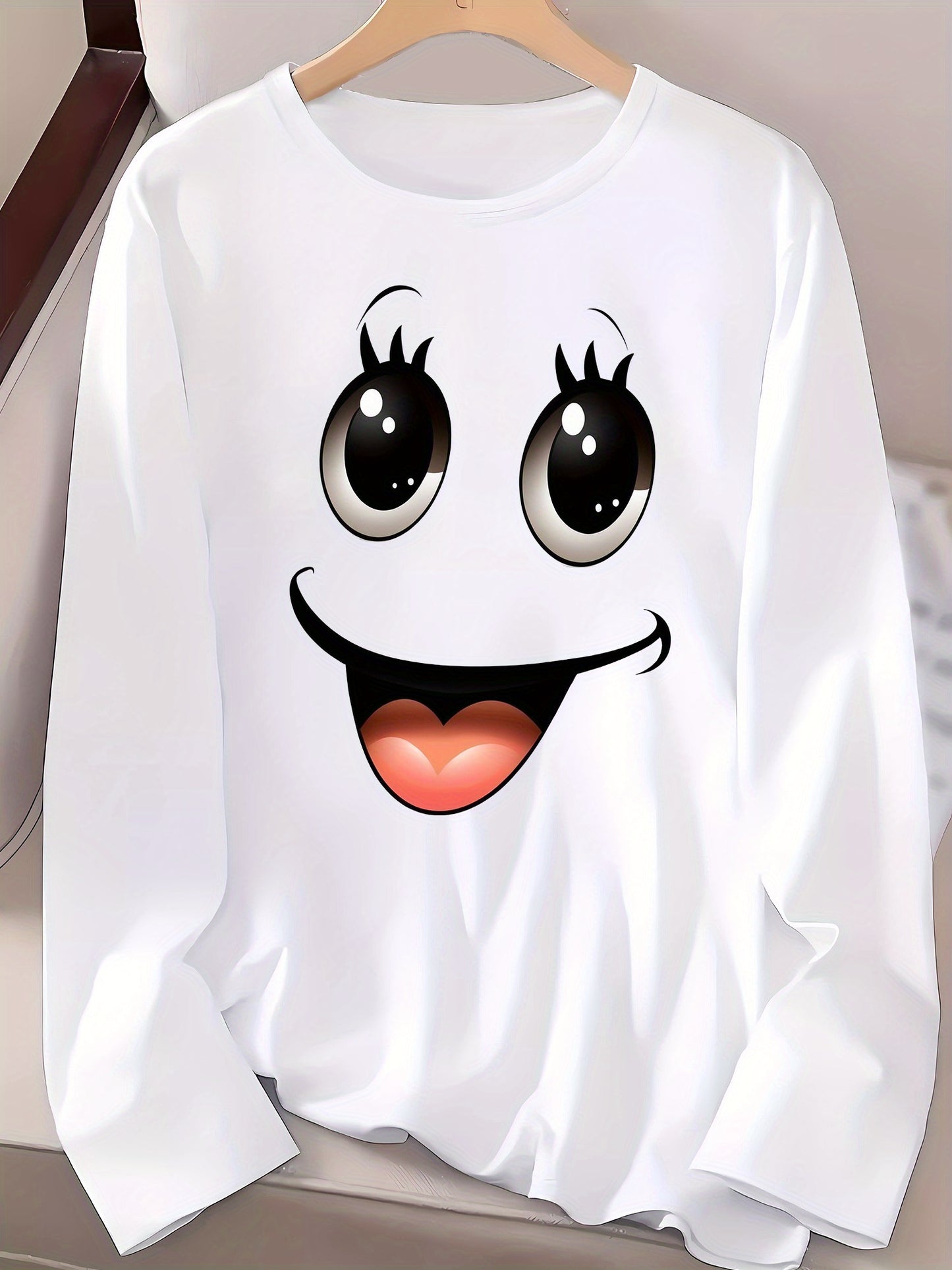 3D Smile Pattern Printed T-Shirt, Casual Round Neck Long Sleeve Top, Women'S Clothing for Spring, Autumn, And Winter.